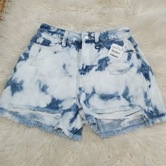 NWT BP. Destroyed High Rise Blue Bleach Dyed Jean Shorts Size 24" - Picture 2 of 11